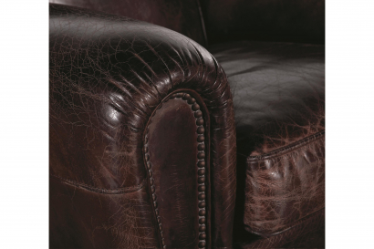 Fotelis - Burnham-gallery-1